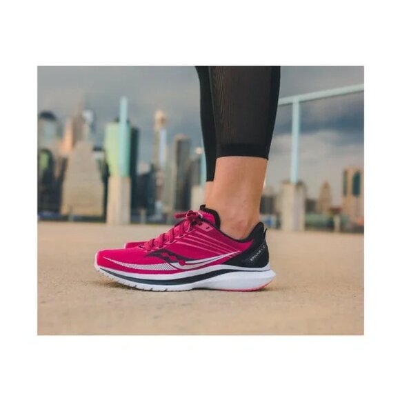 SAUCONY Kinvara 12 Women's 10W Wide Running Shoes Cherry/Silver/Black S10619-55 - Picture 5 of 6